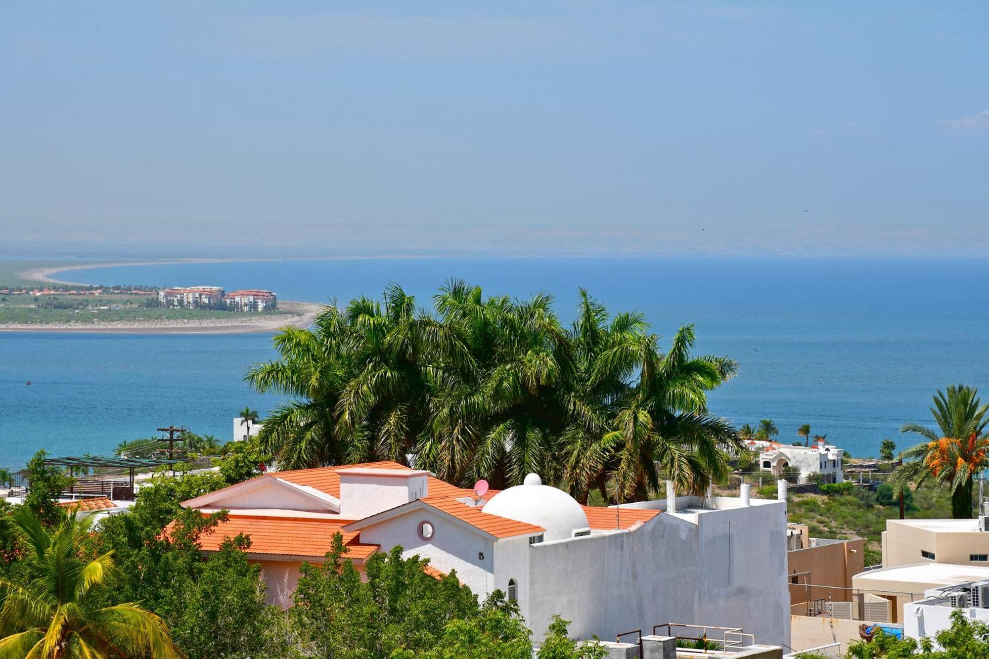 Oceanview Living Space & Balcony With Fiberoptic Wifi! La Paz Dış mekan fotoğraf